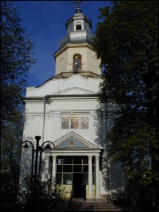 Lăcaşuri de cult din România; Biserica Sfinţii Arhangheli şi Sfântul Stelian; Biserica Lucaci; 26° 648.67; 1847; 1847; ; Biserică; ortodox; Orthodox; orthodoxe; BUCUREŞTI; ; Bucureşti; Protoieria III capitală; Arhiepiscopia Bucureştilor; Mitropolia Munteniei şi Dobrogei; 