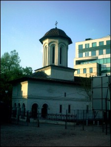 Lcauri de cult din Romnia; Biserica Sfnta Mucenic Filofteiai Adormirea Maicii Domnului; Biserica Rzvan; ; 1635; 1635; ; Biseric; ortodox; Orthodox; orthodoxe; BUCURETI; ; Bucureti; Protoieria III capital; Arhiepiscopia Bucuretilor; Mitropolia Munteniei i Dobrogei; 