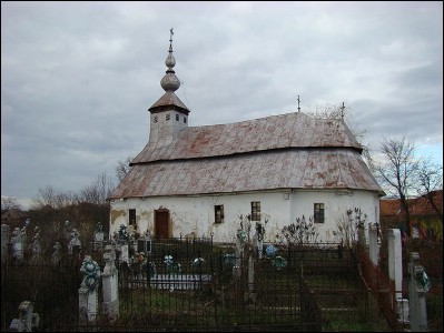 Lăcaşuri de cult din România; Biserica de lemn Sf. Nicolae; ; ; 1720; 1720; ; Biserică de lemn; ortodox; Orthodox; orthodoxe; CĂPÂLNA; CĂPÂLNA; Bihor; Protopopiatul Ortodox român Tinca; Episcopia Oradiei, Bihorului şi Sălajului; Mitropolia Clujului, Albei, Crişanei şi Maramureşului; 