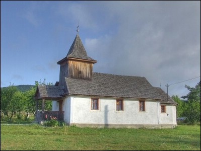 Lcauri de cult din Romnia; Biserica de lemn Sfinii Arhangheli; ; ; sec. XVIII; 1701; 1800; Biseric de lemn; ortodox; Orthodox; orthodoxe; DUMBRAVA; LIVEZILE; Bistria Nsud; ; Arhiepiscopia Vadului, Feleacului i Clujului; Mitropolia Clujului, Albei, Crianei i Maramureului; 