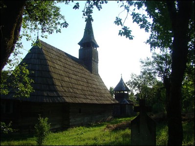 Lcauri de cult din Romnia; Biserica de lemn Sfinii Arhangheli; ; ; sec. XVIII; 1701; 1800; Biseric de lemn; ortodox; Orthodox; orthodoxe; SLCUA; SNMIHAIU DE CMPIE; Bistria Nsud; ; Arhiepiscopia Vadului, Feleacului i Clujului; Mitropolia Clujului, Albei, Crianei i Maramureului; 