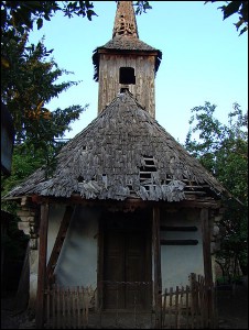 Lcauri de cult din Romnia; Biserica de lemn Sf. Cuvioasa Paraschiva; ; ; 1711; 1711; ; Biseric de lemn; ortodox; Orthodox; orthodoxe; SNGEORZU NOU; LECHINA; Bistria Nsud; ; Arhiepiscopia Vadului, Feleacului i Clujului; Mitropolia Clujului, Albei, Crianei i Maramureului; 