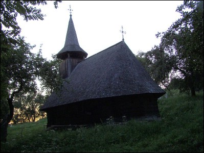 Lcauri de cult din Romnia; Biserica de lemn Cuvioasa Paraschiva; ; ; 1706; 1706; ; Biseric de lemn; ortodox; Orthodox; orthodoxe; IGU; LECHINA; Bistria Nsud; ; Arhiepiscopia Vadului, Feleacului i Clujului; Mitropolia Clujului, Albei, Crianei i Maramureului; 