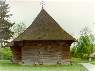 Lcauri de cult din Romnia; Biserica de lemn Sf. Dumitru; ; ; sec. XVII; 1601; 1700; Biseric de lemn; ortodox; Orthodox; orthodoxe; VORNICENI; VORNICENI; Botoani; Protopopiatul Sveni; Arhiepiscopia Iailor; Mitropolia Moldovei i Bucovinei; 