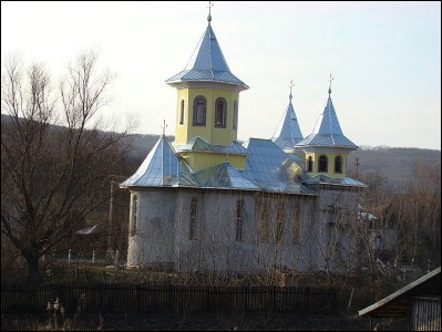 Lcauri de cult din Romnia; Biserica Sf. mprai; ; ; 2002-2010; 2002; 2010; Biseric; ortodox; Orthodox; orthodoxe; CRIENI; MOCIU; Cluj; Protopopiatul; Arhiepiscopia Alba Iuliei; Mitropolia Clujului, Albei, Crianei i Maramureului; 