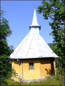 Lăcaşuri de cult din România; Biserica de lemn Intrarea în biserică a Maicii Domnului; ; ; ; ; ; Biserică de lemn; ortodox; Orthodox; orthodoxe; CIURILA; CIURILA; Cluj; ; Arhiepiscopia Vadului, Feleacului şi Clujului; Mitropolia Clujului, Albei, Crişanei şi Maramureşului; 