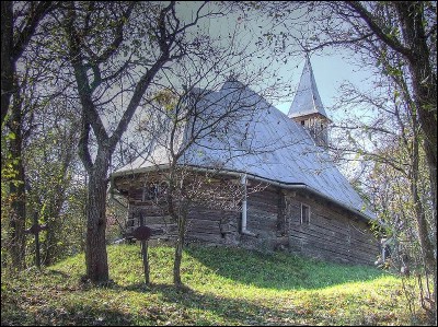 Lcauri de cult din Romnia; Biserica de lemn Sf. Arhangheli; ; ; cca. 1700; 1700; ; Biseric; ortodox; Orthodox; orthodoxe; BGACIU; PLATCA; Cluj; Protopopiatul Cluj I; Arhiepiscopia Vadului, Feleacului i Clujului; Mitropolia Clujului, Albei, Crianei i Maramureului; 