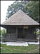Biseric de lemn; ortodox; orthodox; Biserica de lemn cu pridvor Sf. Vasile; sat; PIEPTANI; CLNIC