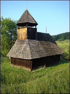 Lcauri de cult din Romnia; Biserica n lemn Cuvioasa Paraschiva; ; ; sec. XVIII; 1701; 1800; Biseric de lemn; ortodox; Orthodox; orthodoxe; ABUCEA; DOBRA; Hunedoara; Protopopiatul Deva; Episcopia Aradului; Mitropolia Banatului; 