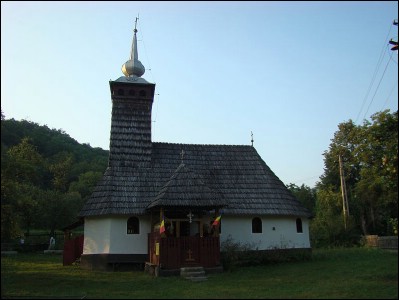 Lcauri de cult din Romnia; Biserica de lemn Sf. Arhangheli Mihail i Gavril; ; ; sec. XVIII; 1701; 1800; Biseric de lemn; ortodox; Orthodox; orthodoxe; ALMA-SLITE; ZAM; Hunedoara; Protopopiatul Deva; Episcopia Aradului; Mitropolia Banatului; 