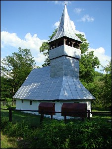 Lcauri de cult din Romnia; Biserica de lemn ntmpinarea Domnului; ; ; 1778; 1778; 1801; Biseric de lemn; ortodox; Orthodox; orthodoxe; BRêTII ILIEI; BRNICA; Hunedoara; Protopopiatul Deva; Episcopia Aradului; Mitropolia Banatului; 