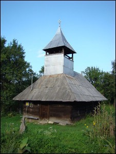 Lcauri de cult din Romnia; Biserica de lemn Cuvioasa Paraschiva; ; ; sec. XVIII; 1701; 1800; Biseric de lemn; ortodox; Orthodox; orthodoxe; CHERGHE; CRJII; Hunedoara; Protopopiatul Deva; Episcopia Aradului; Mitropolia Banatului; 