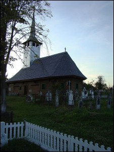 Lcauri de cult din Romnia; Biserica de lemn Sfinii Arhangheli; ; ; sec. XVIII; pictur 1821; 1701; 1800; Biseric de lemn; ortodox; Orthodox; orthodoxe; OCIU; VAA DE JOS; Hunedoara; Protopopiatul Brad; Episcopia Aradului; Mitropolia Banatului; 