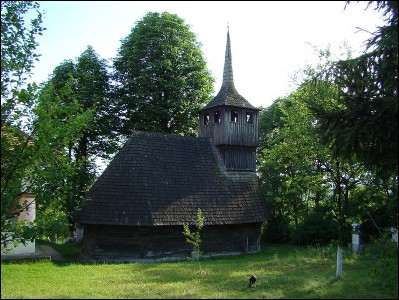 Lcauri de cult din Romnia; Biserica de lemn Cuvioasa Paraschiva; ; ; sec. XVII-XVIII; 1601; 1900; Biseric de lemn; ortodox; Orthodox; orthodoxe; TRNVIA; BRNICA; Hunedoara; Protopopiatul Deva; Episcopia Aradului; Mitropolia Banatului; 