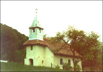 Lcauri de cult din Romnia; Biserica de lemn Sf. Gheorghe; ; ; 1910; 1910; ; Biseric de lemn; ortodox; Orthodox; orthodoxe; UILAC; SCEL; Harghita; Protopopiatul Ortodox Romn Miercurea Ciuc; Episcopia Covasnei i Harghitei; Mitropolia Ardealului, Covasnei i Harghitei; 