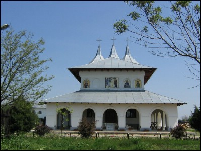 Lcauri de cult din Romnia; Mnstirea Sfanta Vineri i Bunavestire Chiroiu; Mnstirea Chiroiu; ; 1998-; 1998; ; Mnstire; ortodox; Orthodox; orthodoxe; CHIROIU; CHIROIU; Ialomia; Protoieria Urziceni; Episcopia Sloboziei i Clrailor; Mitropolia Munteniei i Dobrogei; 