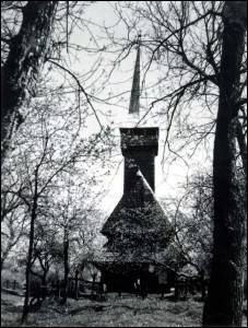 Lcauri de cult din Romnia; Biserica de lemn Cuvioasa Paraschiva; ; ; 1642; 1642; ; Biseric de lemn; ortodox; Orthodox; orthodoxe; SAT UGATAG; OCNA UGATAG; Maramure; Protopopiatul Ortodox romn Sighet; Episcopia Maramureului i a Stmarului; Mitropolia Clujului, Albei, Crianei i Maramureului; 