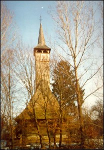 Lcauri de cult din Romnia; Biserica de lemn Adormirea Maicii Domnului; ; ; sec. XVII; 1601; 1700; Biseric de lemn; ortodox; Orthodox; orthodoxe; SCLêENI; SCLêENI; Maramure; ; Episcopia Maramureului i a Stmarului; Mitropolia Clujului, Albei, Crianei i Maramureului; 