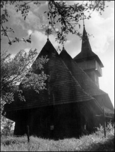 Lcauri de cult din Romnia; Biserica de lemn Sf. Nicolae; Biserica Nistoretilor; ; 1680; 1680; ; Biseric de lemn; ortodox; Orthodox; orthodoxe; SLITEA DE SUS; SLITEA DE SUS; Maramure; Protopopiatul Ortodox romn Vieu; Episcopia Maramureului i a Stmarului; Mitropolia Clujului, Albei, Crianei i Maramureului; 