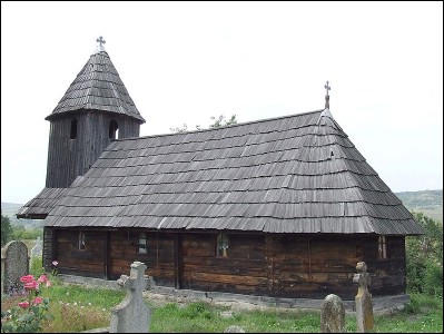 Lcauri de cult din Romnia; Biserica de lemn Sfinii Voievozi; ; ; 1805; 1805; ; Biseric de lemn; ortodox; Orthodox; orthodoxe; BERNADEA; BAHNEA; Mure; Protopopiatul Trnveni; Arhiepiscopia Alba Iuliei; Mitropolia Clujului, Albei, Crianei i Maramureului; 