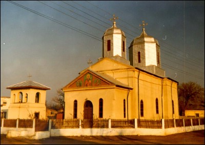 Lcauri de cult din Romnia; Biserica Sf. Nicolae; ; ; 1864-1869; 1864; 1869; Biseric; ortodox; Orthodox; orthodoxe; GRCOV; GRCOV; Olt; Protoieria Corabia, Cod Fiscal: 4621949, Str. Trecerea Dunrii, 29, Tel/Fax: 0249-561238, 0728107837, Protoiereu Pc Pr. Radu Voinea.
ADRESA: STR. TRECEREA DUNRII, NR.29
TEL/FAX: 0249-561238, 0728107837, 0741126994
PROTOIEREU PC Pr. RADU VOINEA; Episcopia Slatinei i Romanailor; Mitropolia Olteniei; 
