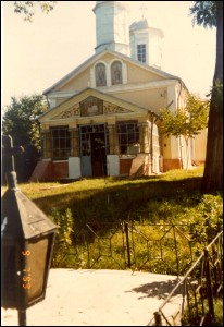 Lcauri de cult din Romnia; Biserica Sf. Voievozi; ; ; 1901; 1801; 1825; Biseric; ortodox; Orthodox; orthodoxe; OPORELU; OPORELU; Olt; Protoieria Slatina II Nord, Cod Fiscal: 15022767, Adresa: Str. Dinu Lipati, Nr. 21, Tel/Fax: 0249-420112, 0728107836, Protoiereu Pc Pr. Nicolae Nicolaescu.; Episcopia Slatinei i Romanailor; Mitropolia Olteniei; 