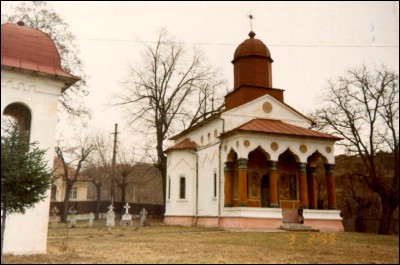 Lcauri de cult din Romnia; Biserica de lemn Cuvioasa Paraschiva,Intrarea Maicii Domnului n Biseric; ; ; 1907; 1876; 1900; Biseric de lemn; ortodox; Orthodox; orthodoxe; POGANU; VERGULEASA; Olt; Protoieria Slatina II Nord, Cod Fiscal: 15022767, Adresa: Str. Dinu Lipati, Nr. 21, Tel/Fax: 0249-420112, 0728107836, Protoiereu Pc Pr. Nicolae Nicolaescu.; Episcopia Slatinei i Romanailor; Mitropolia Olteniei; 