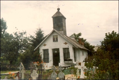 Lcauri de cult din Romnia; Biserica de lemn Sf. Arhangheli; ; ; 1899, reparat 1903; 1880; ; Biseric de lemn; ortodox; Orthodox; orthodoxe; VLNGRETI; VULTURETI; Olt; Protoieria Slatina II Nord, Cod Fiscal: 15022767, Adresa: Str. Dinu Lipati, Nr. 21, Tel/Fax: 0249-420112, 0728107836, Protoiereu Pc Pr. Nicolae Nicolaescu.; Episcopia Slatinei i Romanailor; Mitropolia Olteniei; 