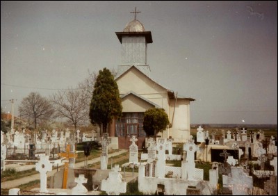 Lcauri de cult din Romnia; Biserica Sf. Ierarh Nicolae; ; ; 1864; 1864; ; Biseric; ortodox; Orthodox; orthodoxe; CRIVA DE JOS, ora PIATRA OLT; ; Olt; Protoieria Caracal, Cod fiscal: 4284630, Adresa: Str. Nicolae Titulescu nr. 8, Str. Nicolae Titulescu, 8, TEL/FAX: 0249-512060, 0728107831, 0745597225, Protoiereu PC. Pr. Marin Rducanu.; Episcopia Slatinei i Romanailor; Mitropolia Olteniei; 