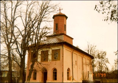 Lcauri de cult din Romnia; Biserica Sf. Nicolae i Sf. Gheorghe; ; ; 1833-1839; 1833; 1839; Biseric; ortodox; Orthodox; orthodoxe; CRMPOIA; CRMPOIA; Olt; Protoieria Caracal, Cod fiscal: 4284630, Adresa: Str. Nicolae Titulescu nr. 8, Str. Nicolae Titulescu, 8, TEL/FAX: 0249-512060, 0728107831, 0745597225, Protoiereu PC. Pr. Marin Rducanu.; Episcopia Slatinei i Romanailor; Mitropolia Olteniei; 