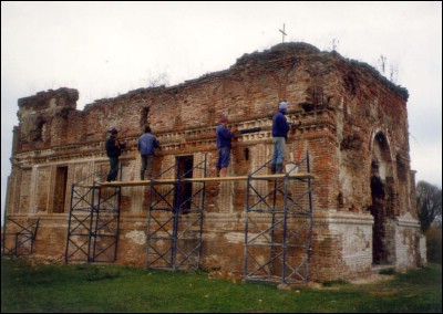 Lcauri de cult din Romnia; Mnstirea Sf. Mare Mucenic Pantelimon i Sf. Voievozi Turnu; Mnstirea Turnu; ; 1669-1672; 1669; 1672; Mnstire; ortodox; Orthodox; orthodoxe; TRGORU VECHI; TRGORU VECHI; Prahova; Protoieria Ploieti; Arhiepiscopia Bucuretilor; Mitropolia Munteniei i Dobrogei; 