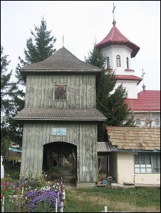 Lcauri de cult din Romnia; Biserica Adormirea Maicii Domnului; ; ; 2001-2010; 2001; 2010; Biseric; ortodox; Orthodox; orthodoxe; FORêTI; FORêTI; Suceava; Protopopiatul Flticeni; Arhiepiscopia Sucevei i a Rduilor; Mitropolia Moldovei i Bucovinei; 