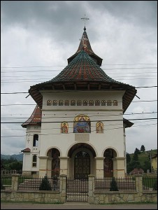 Lcauri de cult din Romnia; Biserica Izvorul Tmduirii; ; ; 2001-2009; 2001; 2009; Biseric; ortodox; Orthodox; orthodoxe; CMPULUNG MOLDOVENESC; ; Suceava; Protopopiatul Cmpulung; Arhiepiscopia Sucevei i a Rduilor; Mitropolia Moldovei i Bucovinei; 