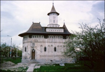Lcauri de cult din Romnia; Biserica Naterea Sf. Ioan Boteztorul; Biserica Coconilor (a Beizadelelor); ; 1643; restaurat 45% exterior; 1643; ; Biseric; ortodox; Orthodox; orthodoxe; SUCEAVA; ; Suceava; Protopopiatul Suceava; Arhiepiscopia Sucevei i a Rduilor; Mitropolia Moldovei i Bucovinei; 