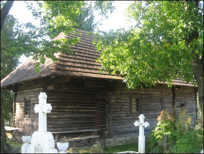 Lcauri de cult din Romnia; Biserica de lemn Adormirea Maicii Domnului; ; ; 1752; 1752; ; Biseric de lemn; ortodox; Orthodox; orthodoxe; BILCA; BILCA; Suceava; Protopopiatul Rdui; Arhiepiscopia Sucevei i a Rduilor; Mitropolia Moldovei i Bucovinei; 
