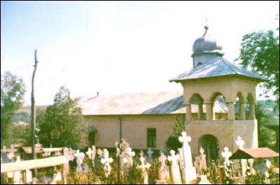 Lcauri de cult din Romnia; Biserica Sf. Nicolae; ; ; 1837; 1834; ; Biseric; ortodox; Orthodox; orthodoxe; IZVOARELE; IZVOARELE; Teleorman; ; Episcopia Alexandriei i Teleormanului; Mitropolia Munteniei i Dobrogei; 
