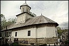 Biseric; ortodox; orthodox; Biserica Sf. Voievozi, Sf. Vasile; ora; HOREZU; 