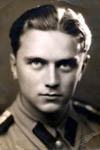 Engel -  sublocotenent Breaza 1947
